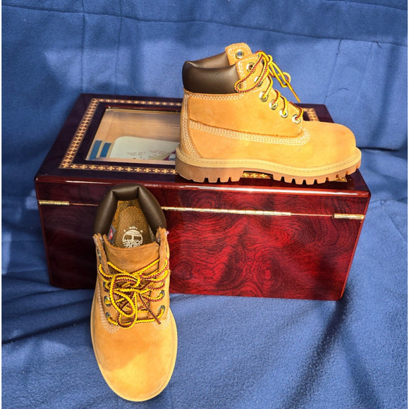 Timberland Other - [TB012709713] Preschool Timberland 6 INCH CLASSIC YOUTH 'WHEAT'